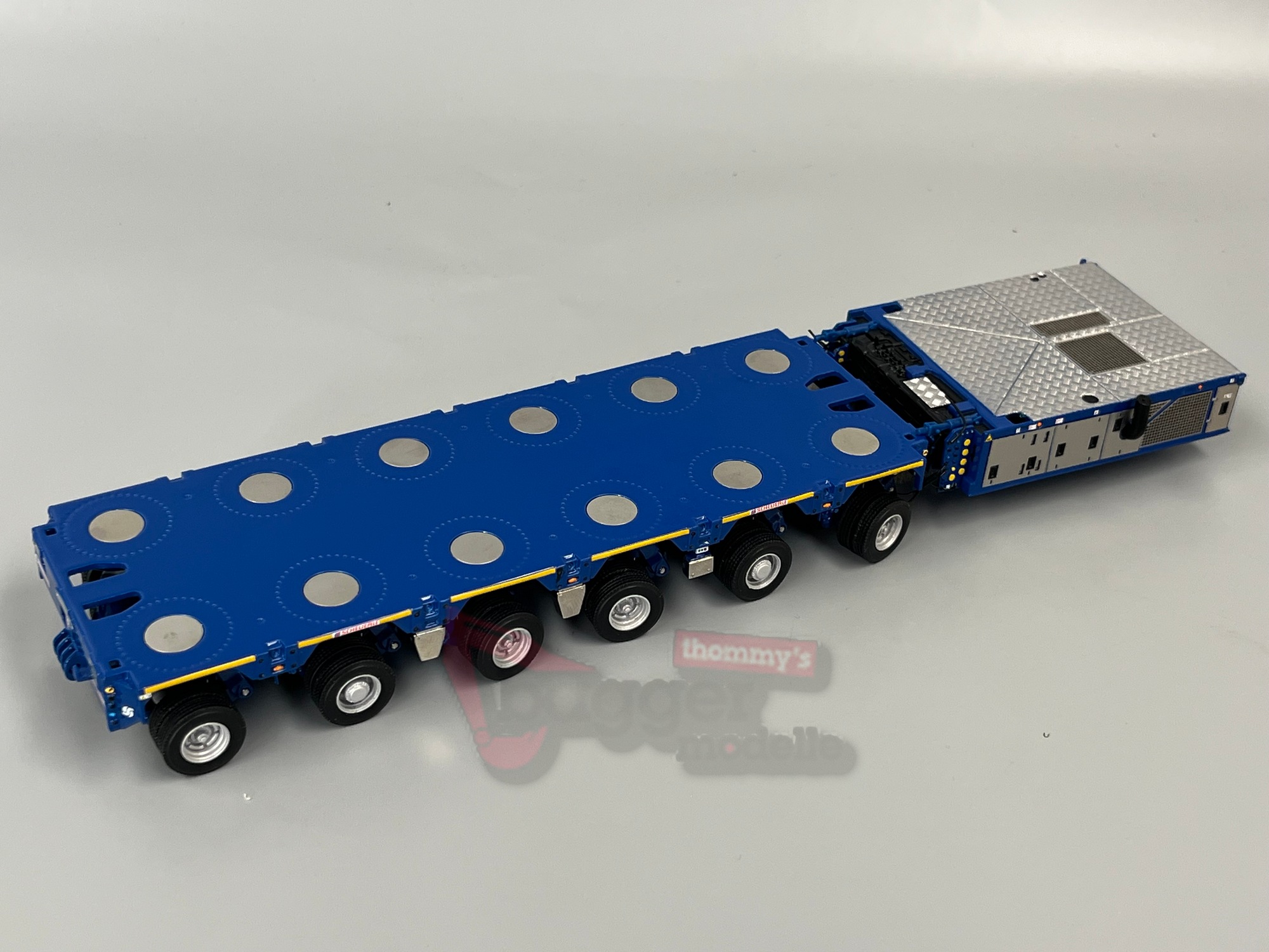 04-2249 -WSI - Premium Line; SCHEUERLE INTERCOMBI SPE  - 6 achs blau