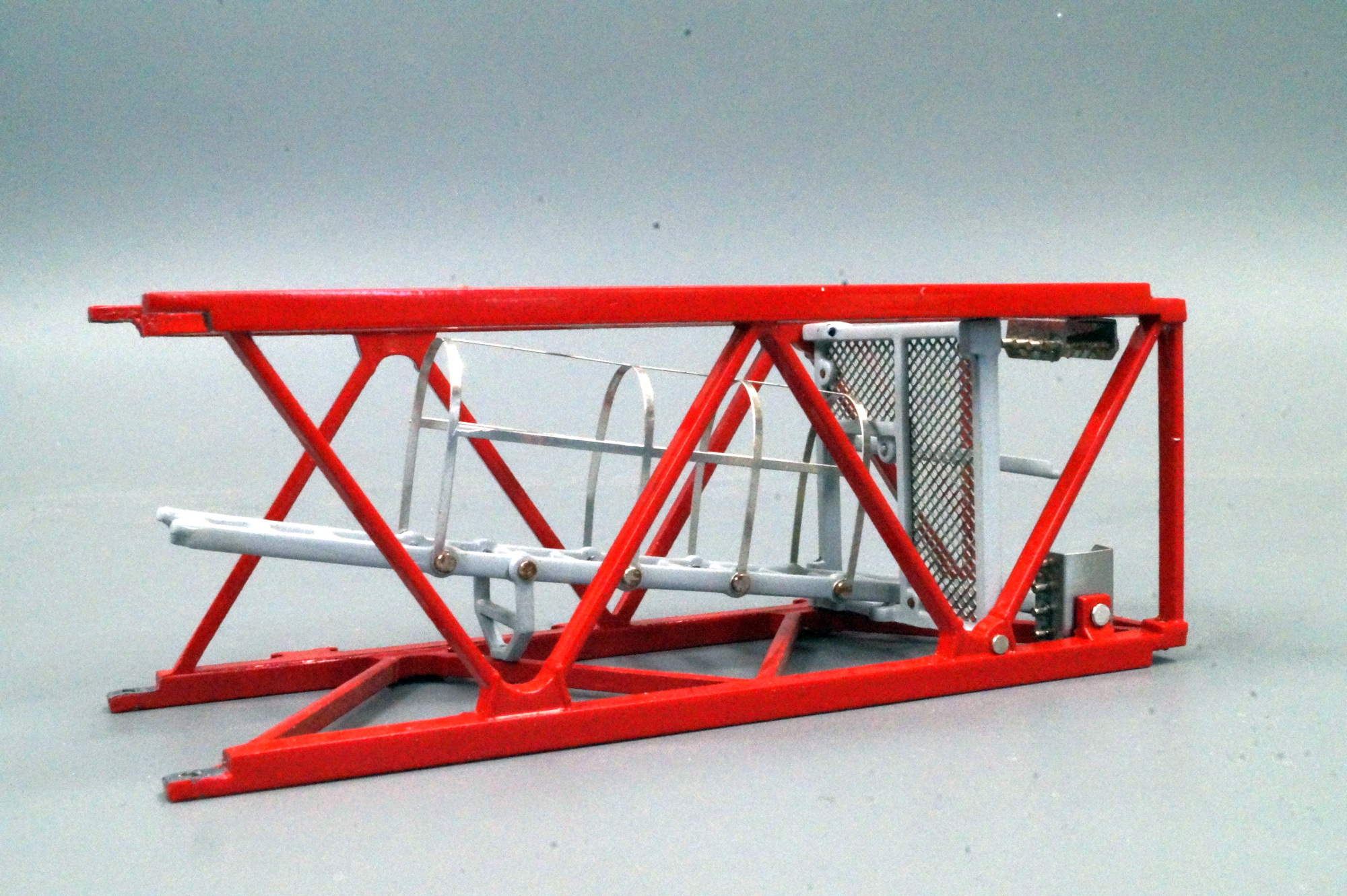 Zubehör Ladegut  Potain Turmstück  Länge 10,5cm 3,5 x3.5cm  rot