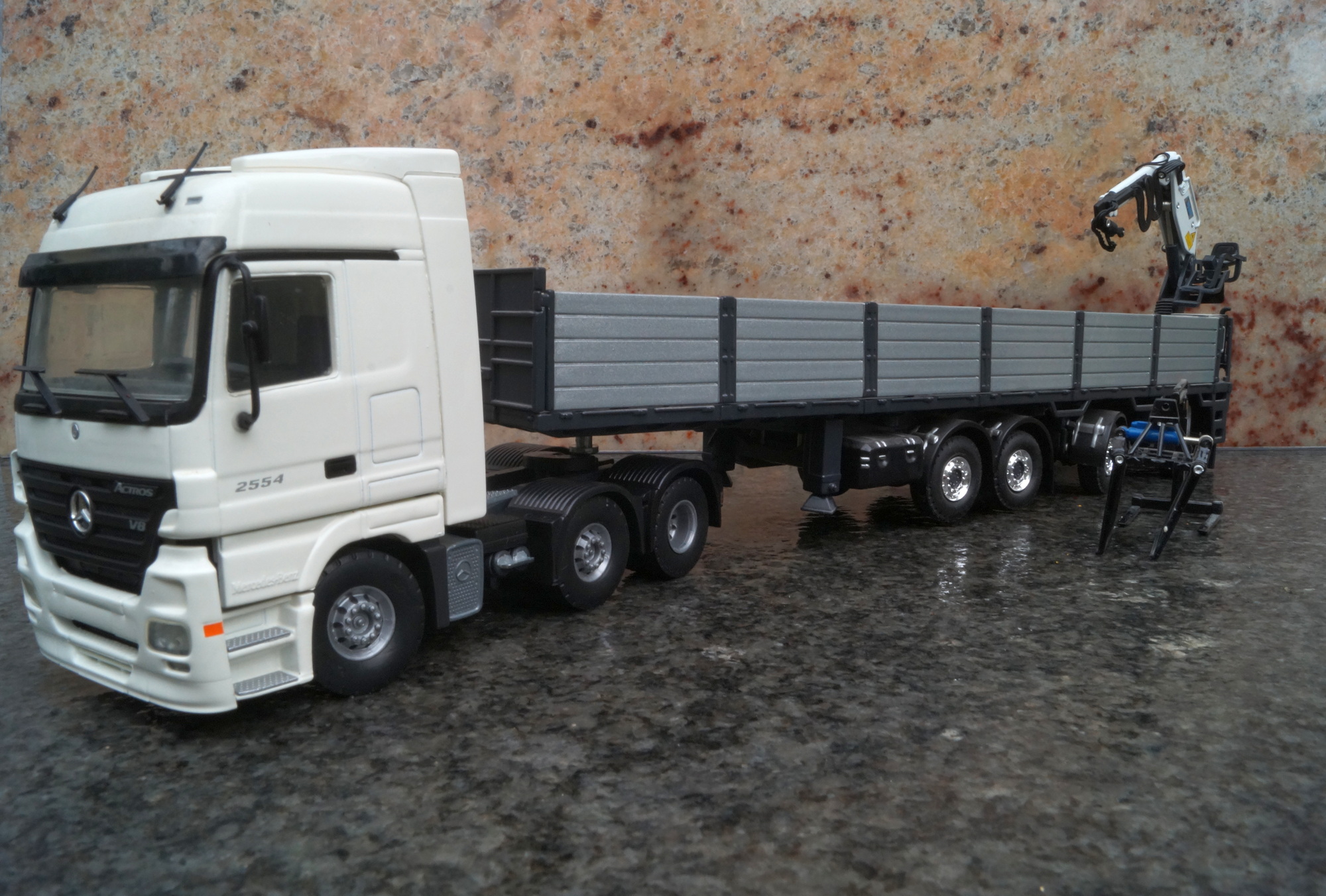 Mercedes Benz Actros Steinauflieger