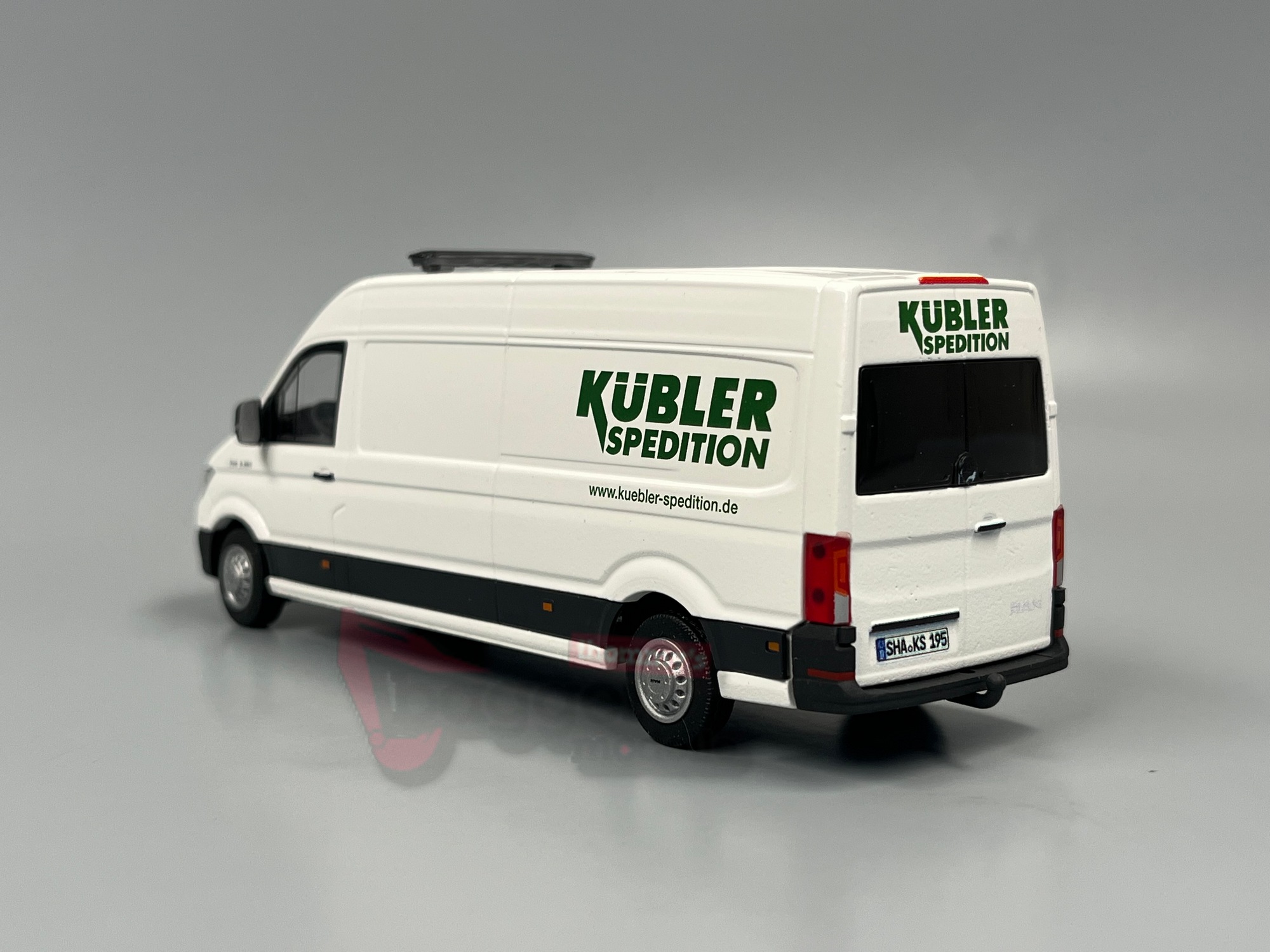 1615-20 -Conrad -MAN TGE Kastenwagen mit langen Radstand "Kübler"