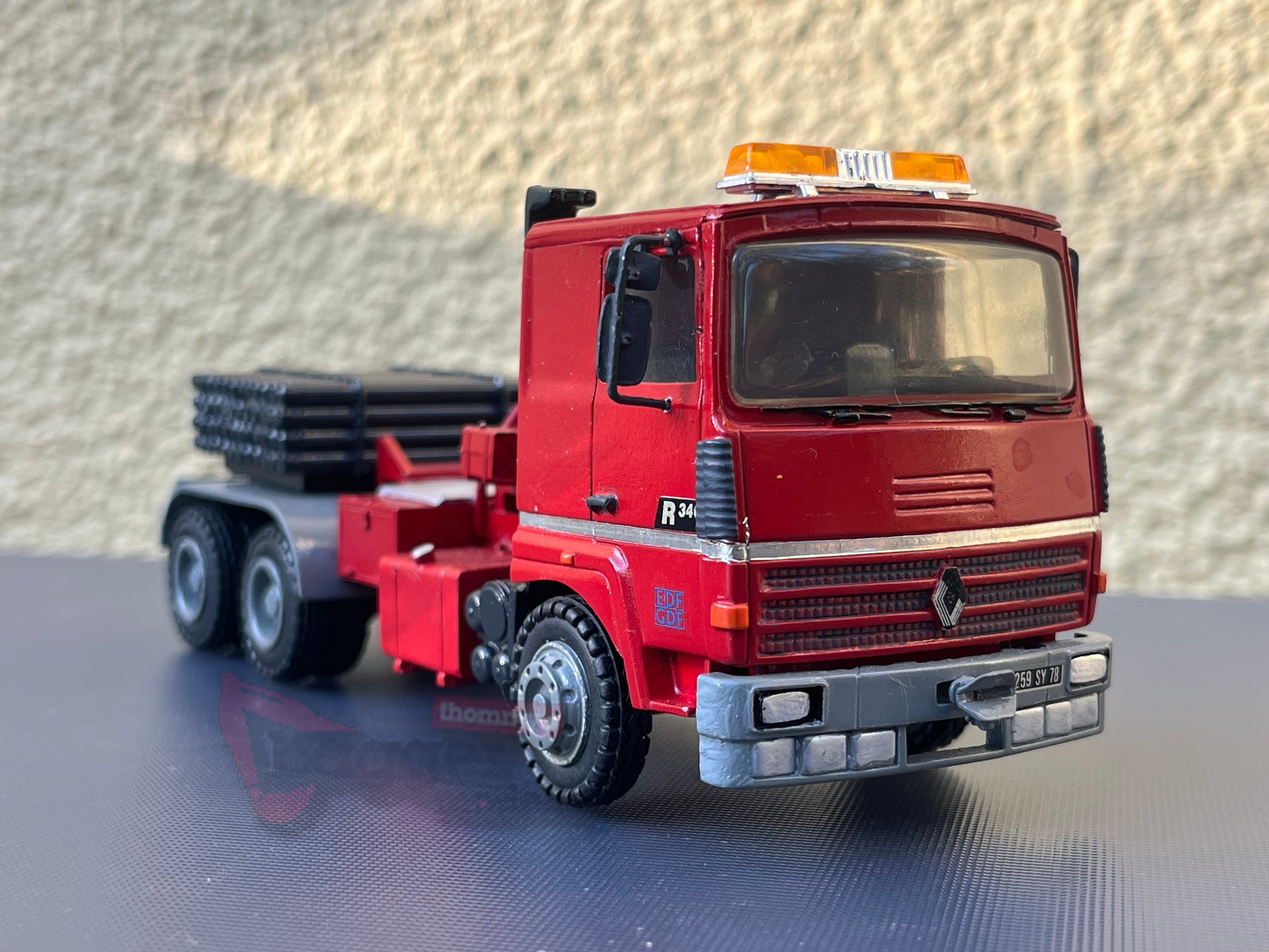 10175 - Rainer- Renault R 340 Schwerlastzugmaschine mit Ladung