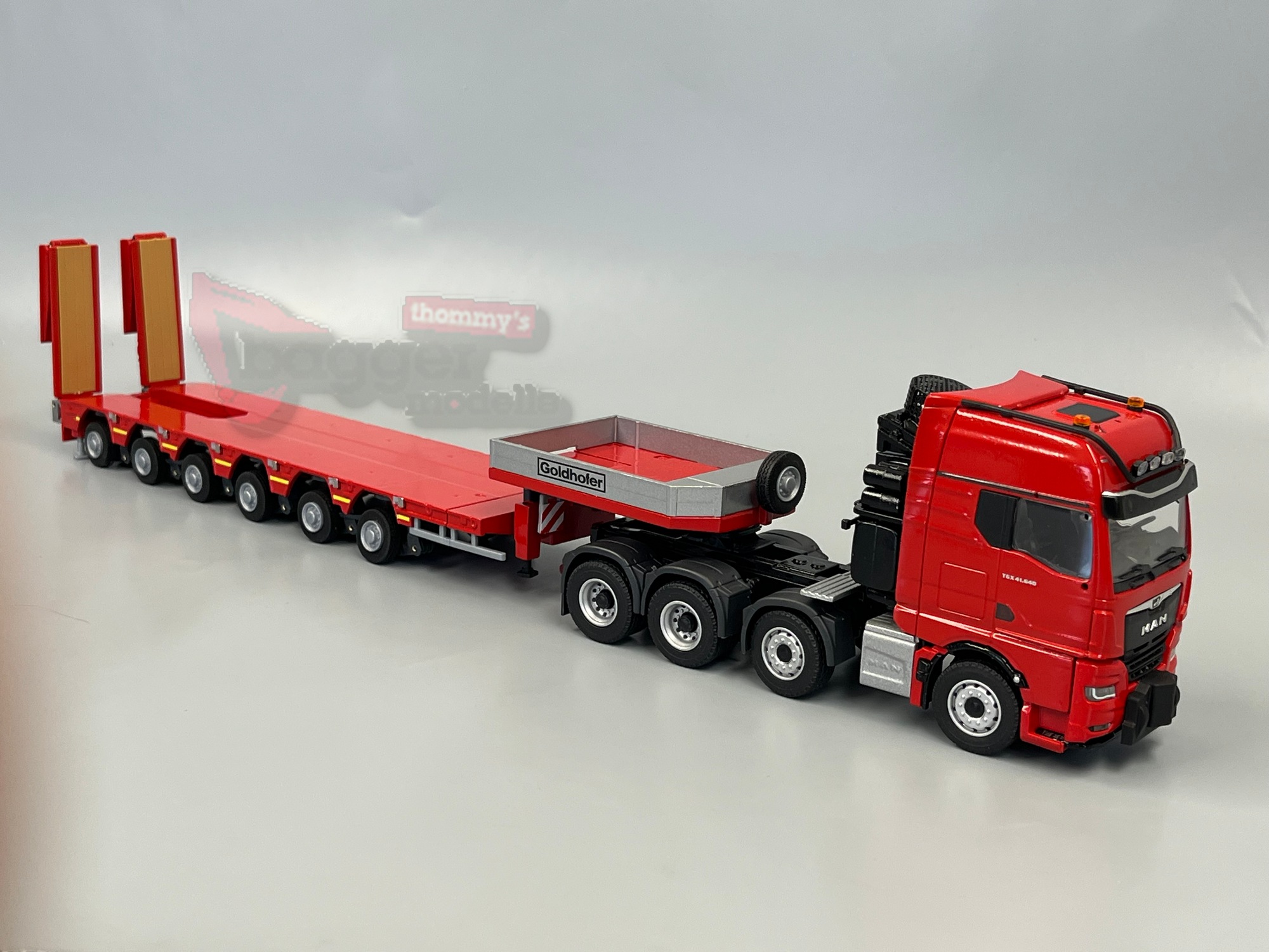80256 -Conrad - MAN TG GX Schwerlastzugmaschine mit GOLDHOFER Arcus PK6 6achs Tieflader