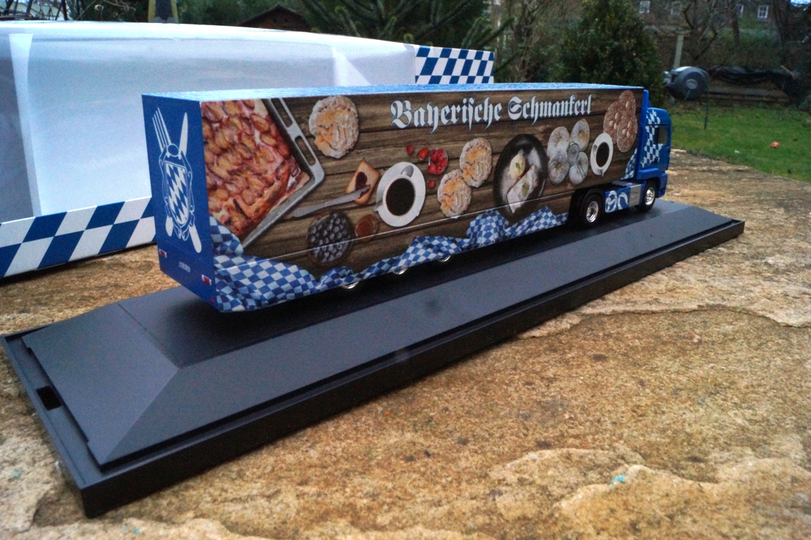 930765 - Herpa -MAN TGS LX Euro 6 Eurokoffer "Bayrische Schmankerl"