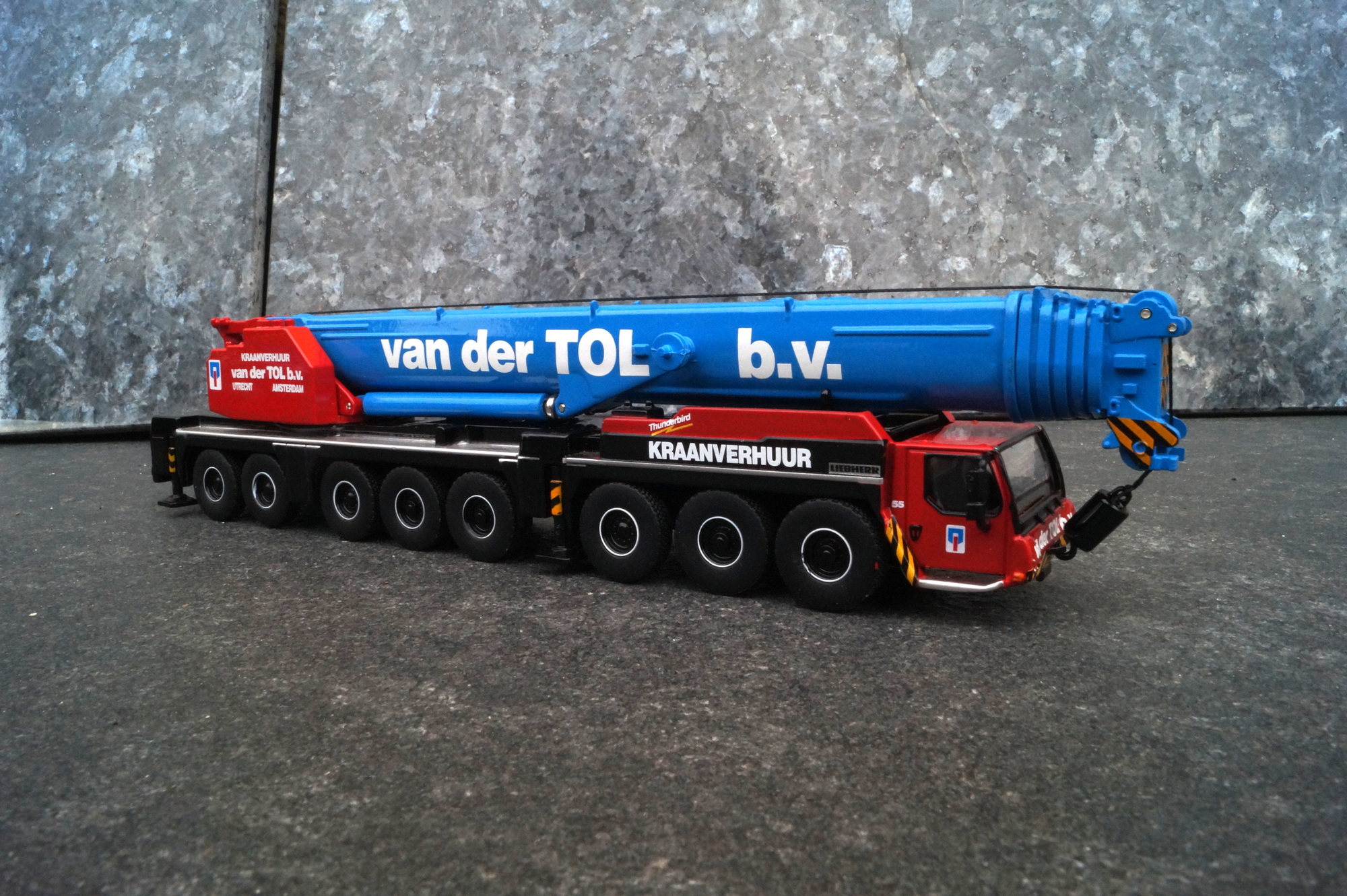 32-0147 - IMC - Liebherr LTM 1450-8.1 Mobilkran "Van der Tol  b.v.  1:87