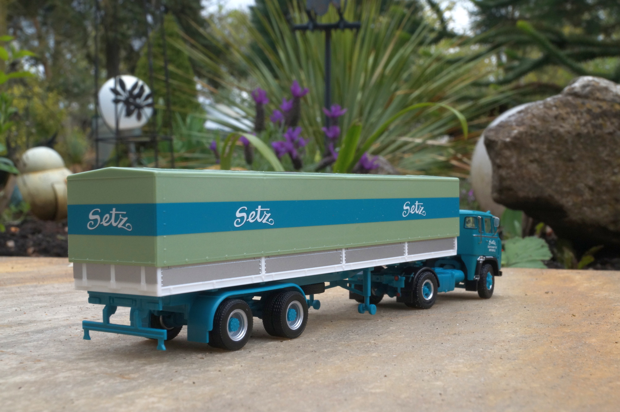 026062 - Herpa - Scania Vabis LB 76 Planensattelzug - Setz (CH)