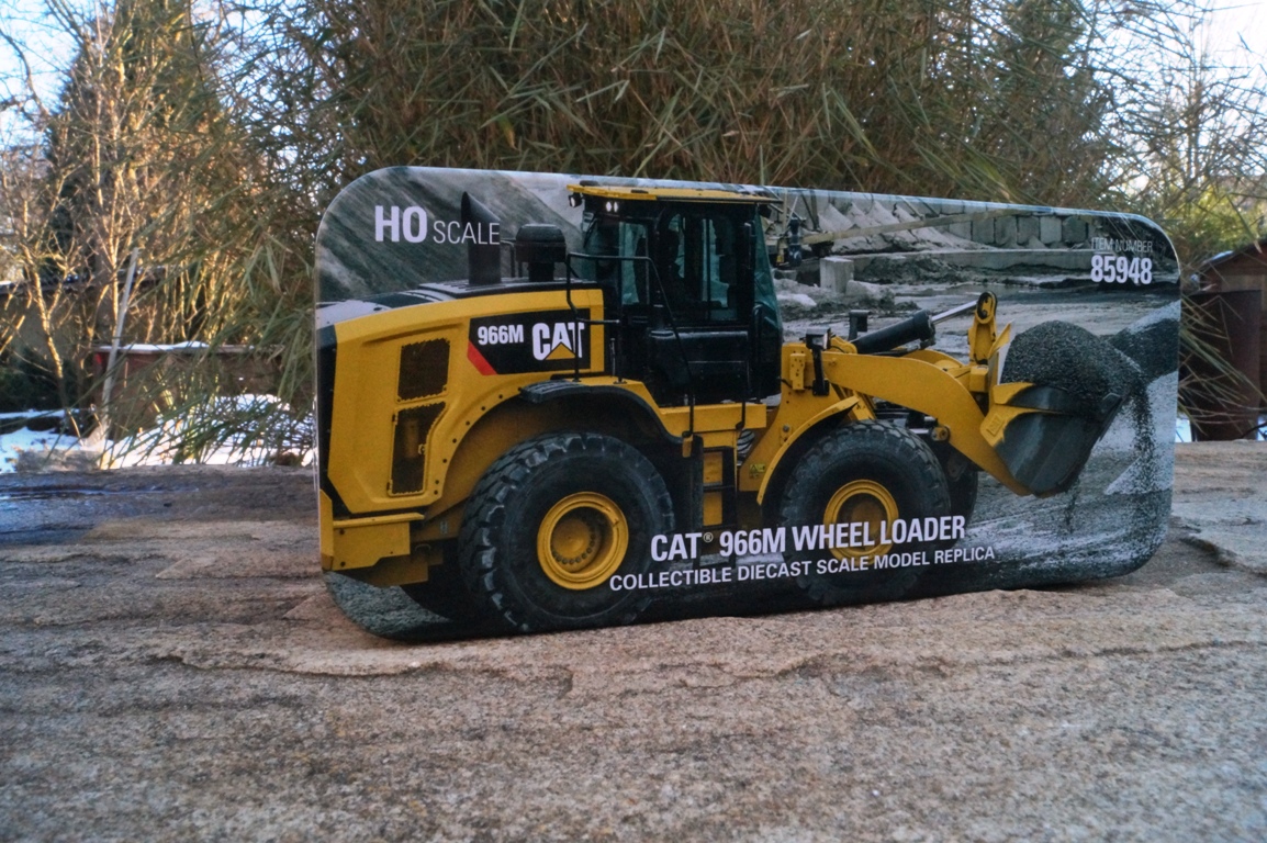 85948 -DCM - CAT 966M Radlader   1:87
