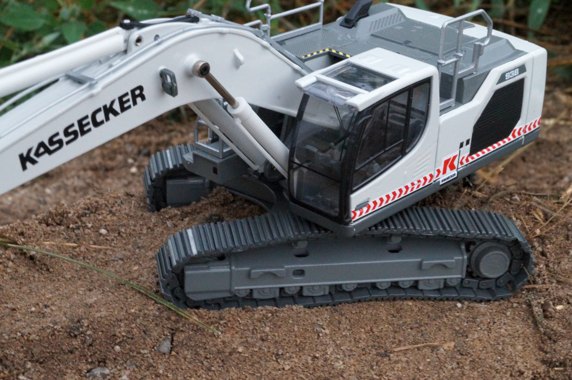 2215-6 - Thommys  - Liebherr R 938 V Hydraulikbagger  "Kassecker