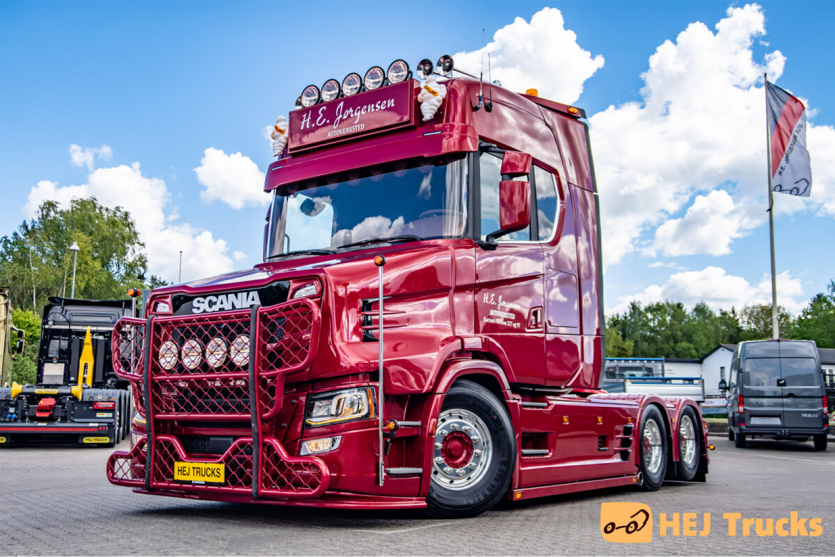 01-5233 - WSI - Scania Vlastuin Torpedo Highline Facelift 6x2 - He Jorgensen A/S - DK