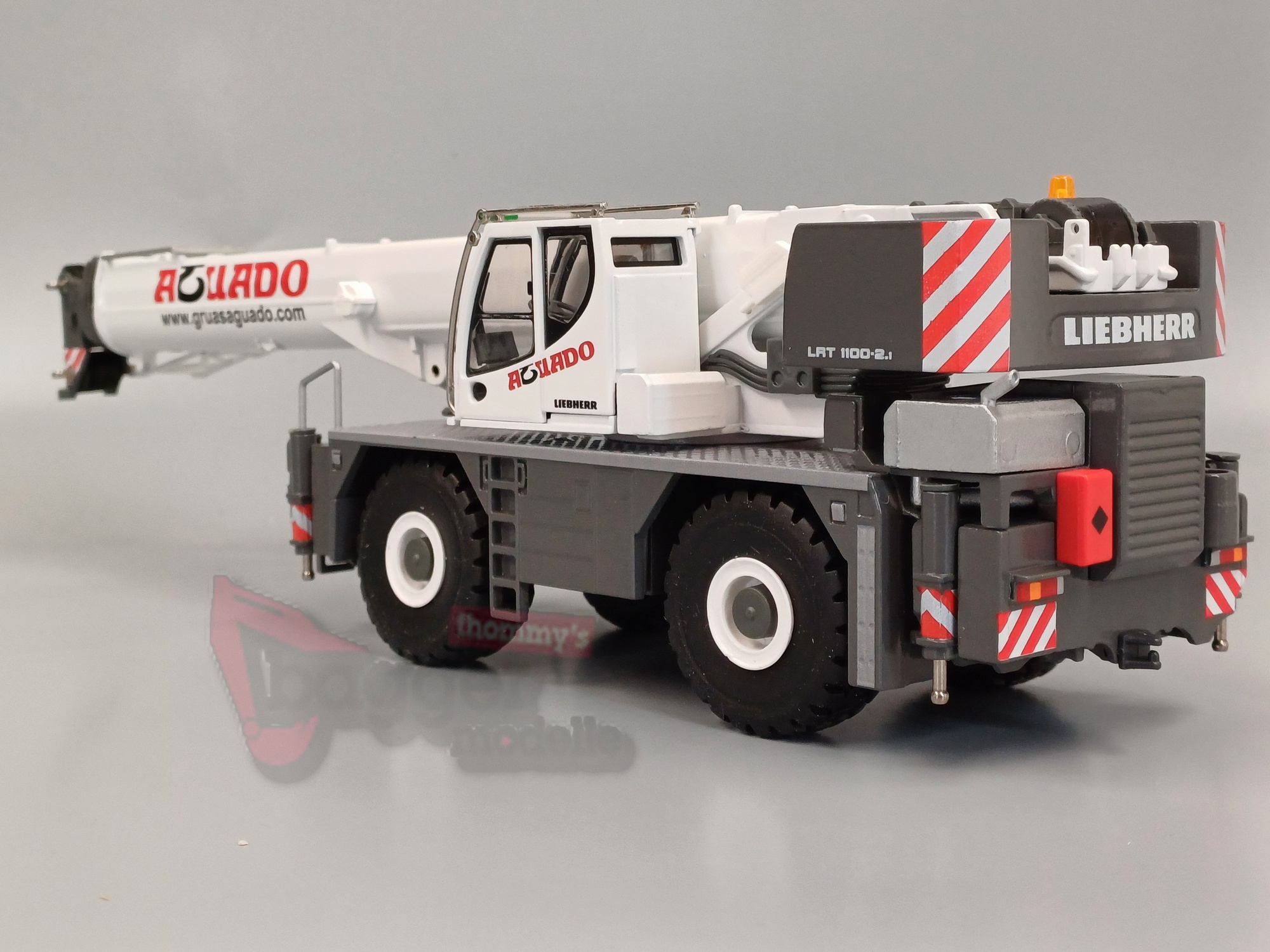 2118-3 - Conrad - Liebherr LRT 1100-2.1 Geländekran " AGUADO" 
