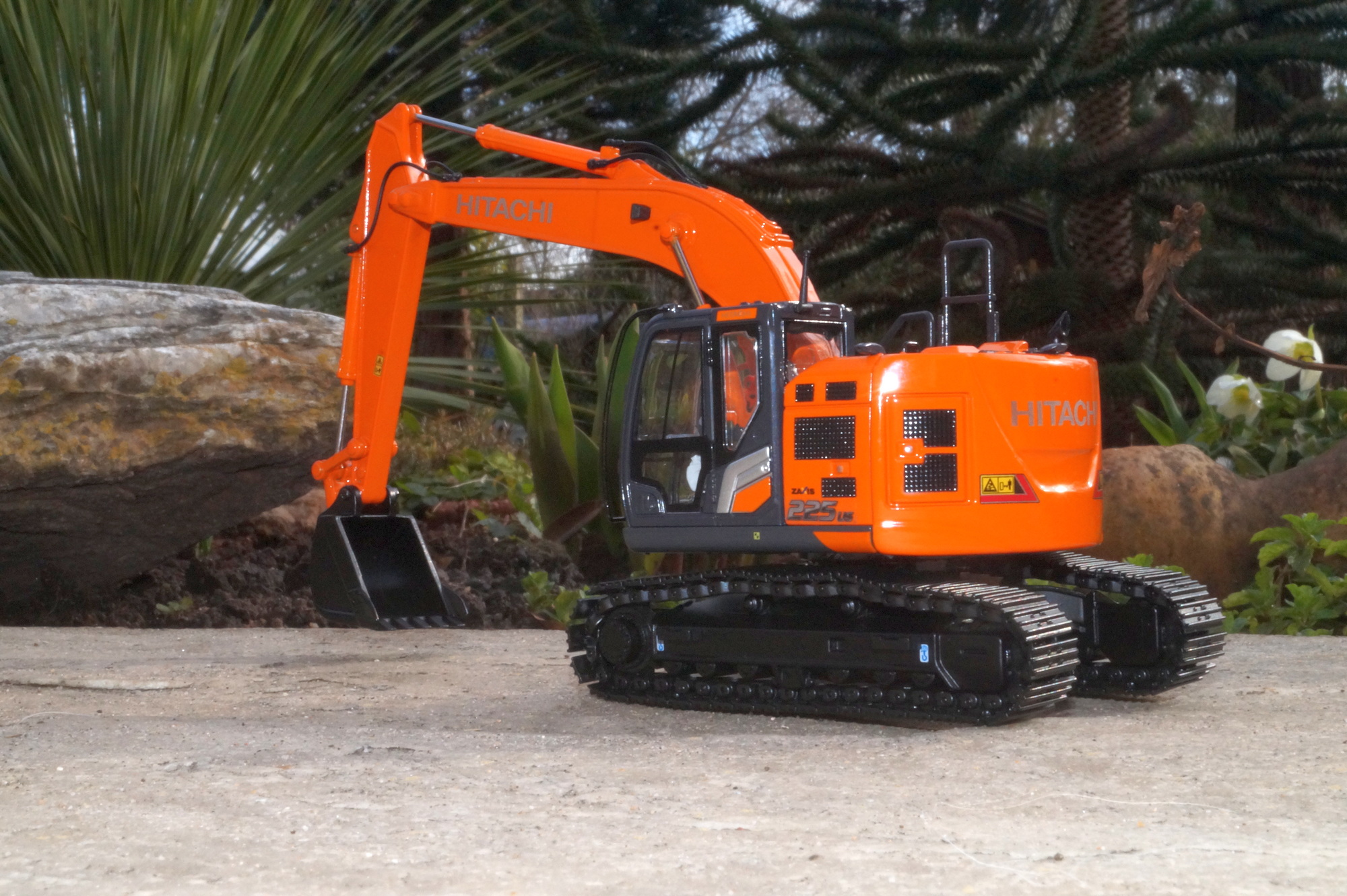 30145 - Replicars - Hitachi Zaxis 225US -7 Kurzheckbagger