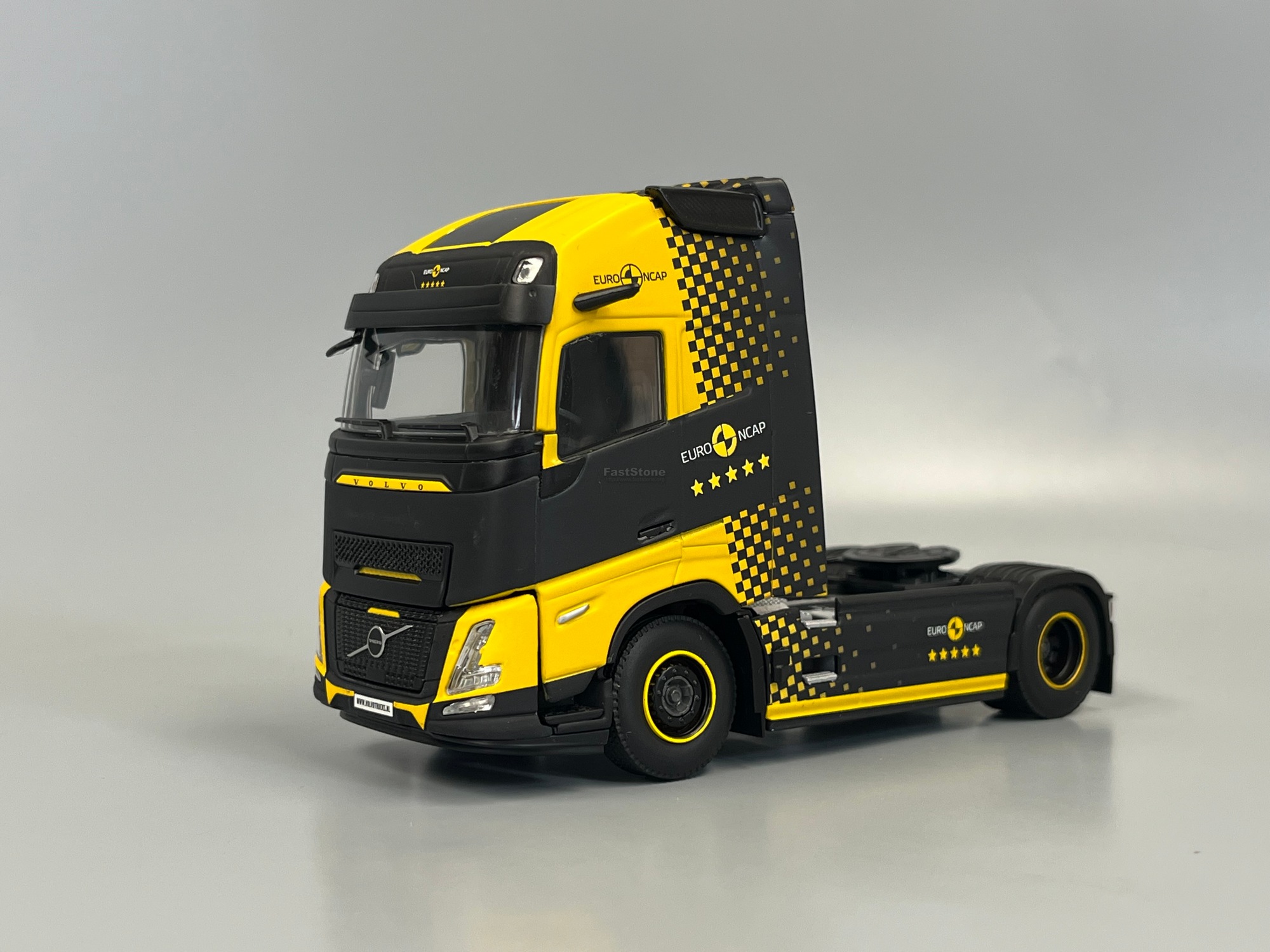 04-2253 -WSI - Volvo FH Aero GL XL 2achs Zugmaschine "Premium Line "SE