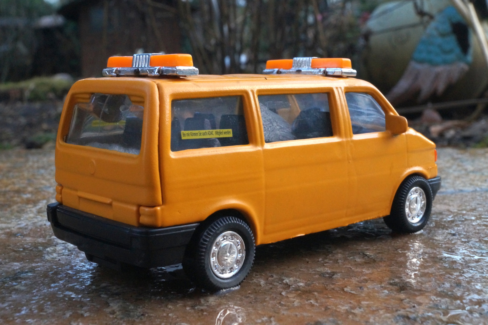 VW - Volkswagen Bus  Frontscheibe defekt