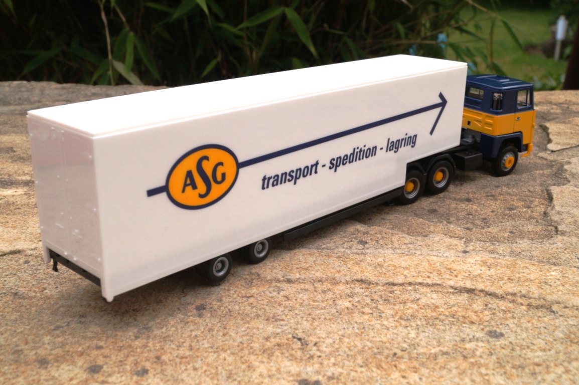 307321 - Herpa - Scania 141 Jumbokoffer-Sattelzug "ASG" (S)