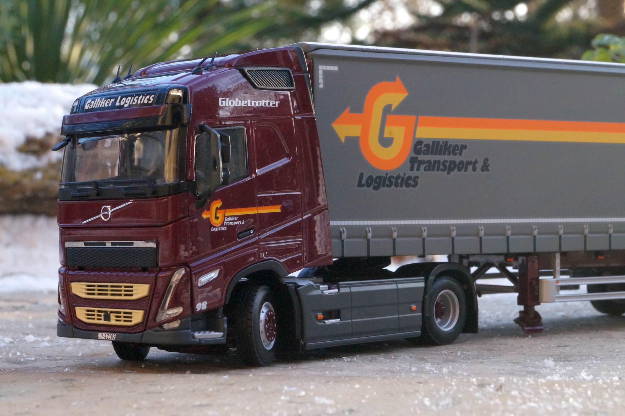 01-4758 -WSI - VOLVO FH5 GL 4X2 Planen Auflieger 3achs "Galliker CH"