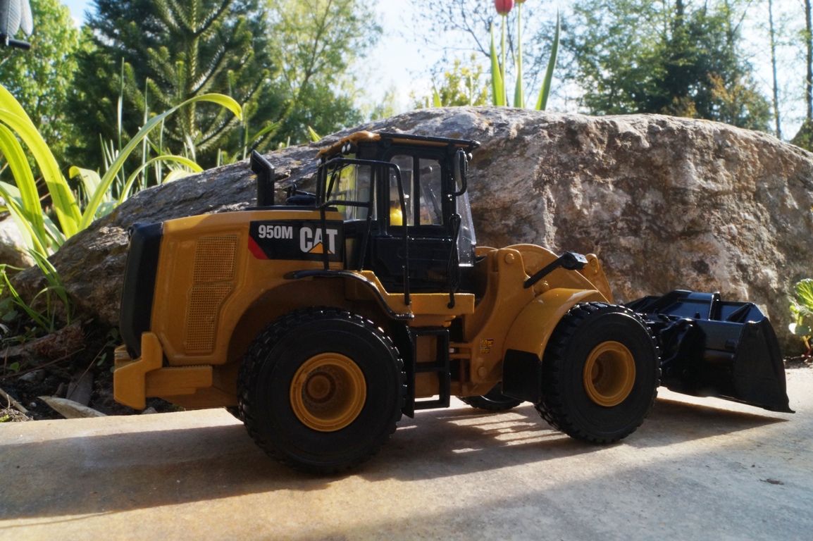 85914 - DCM - CAT  950 M Radlader