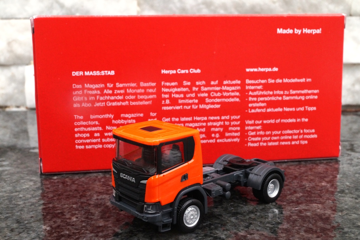 309776 - Herpa - Scania CG 17 4x4 2achs Zugmaschine   orange
