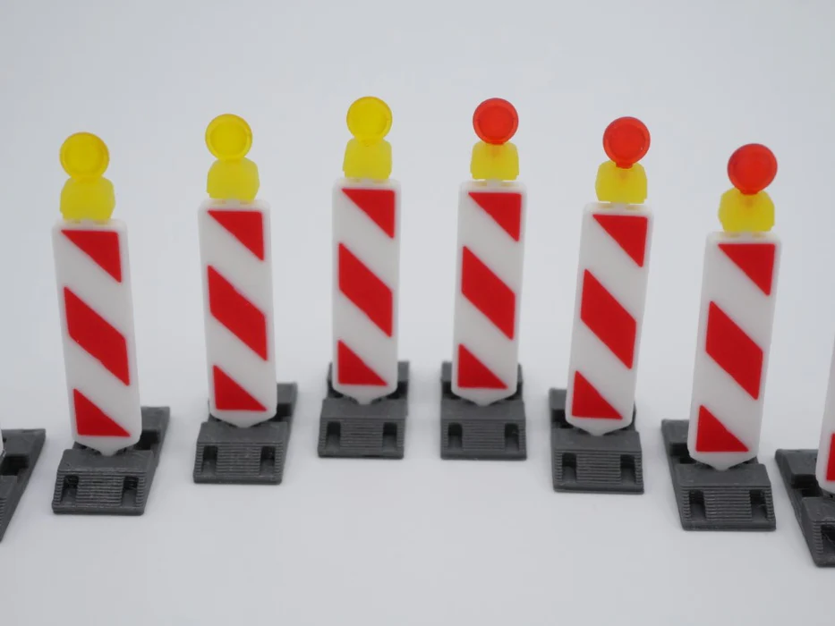 150056 - 3D-Druckfactory - Warnbake mit Warnleuchte - Maßstab 1:50 - 10 Stück