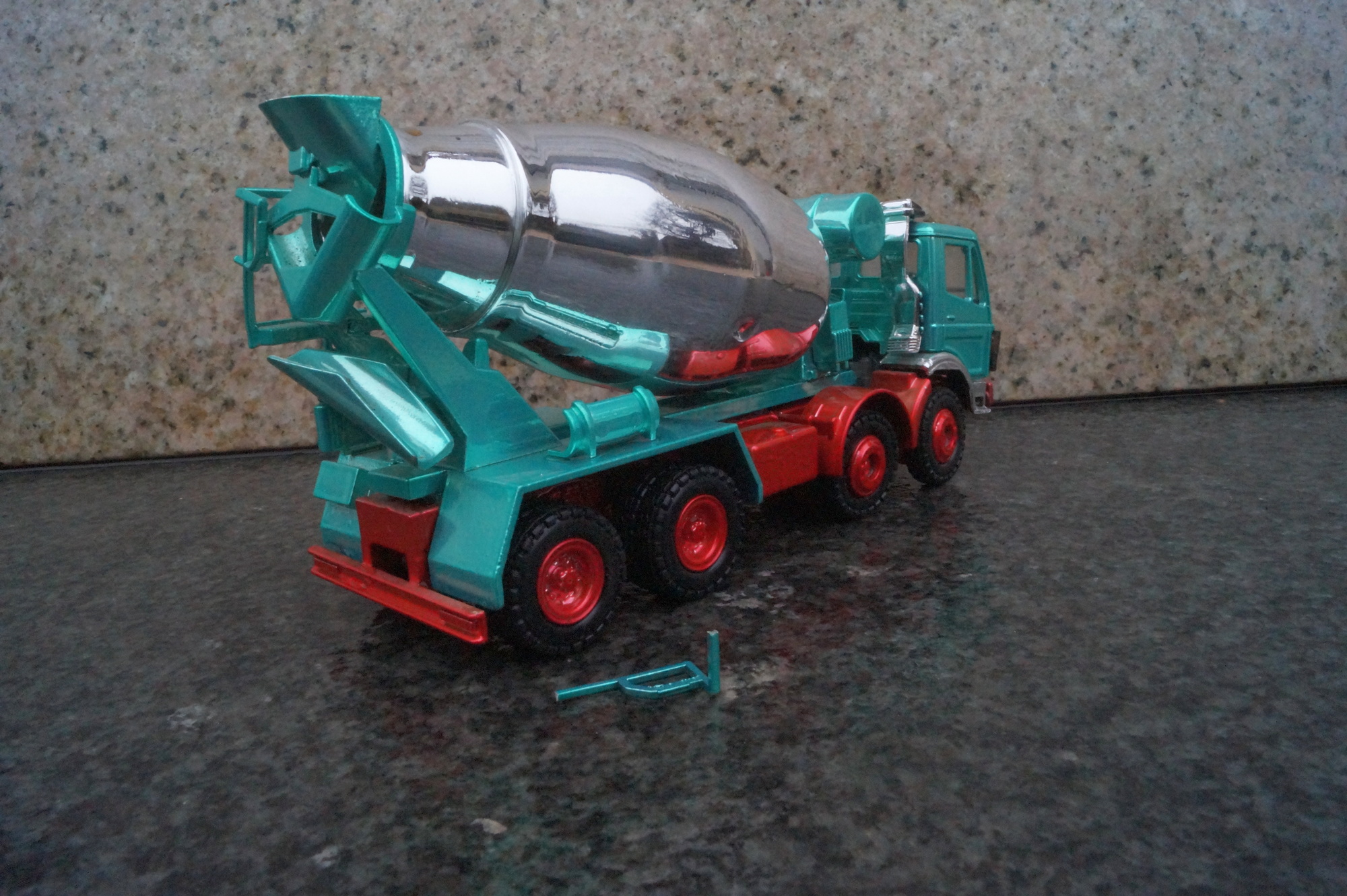 Mercedes Benz 4achs Betonmischer "Metalic"