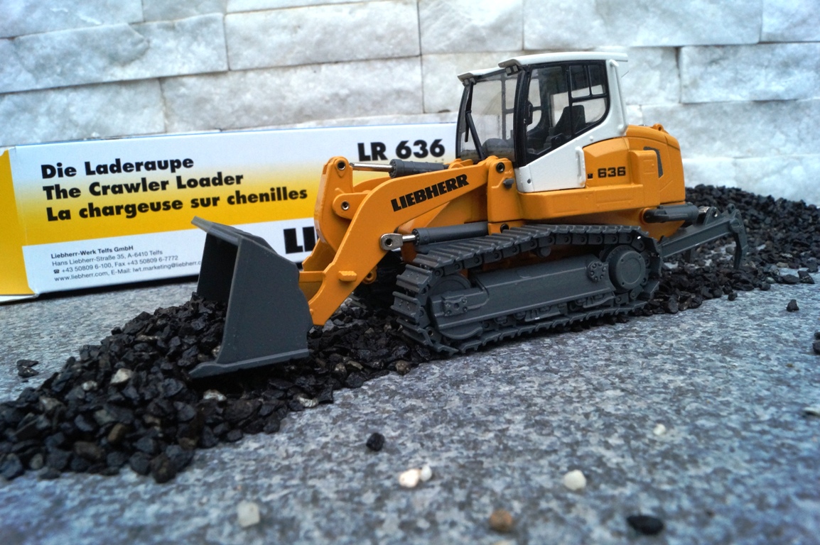 2855 -Conrad - Liebherr  LR 636 Laderaupe