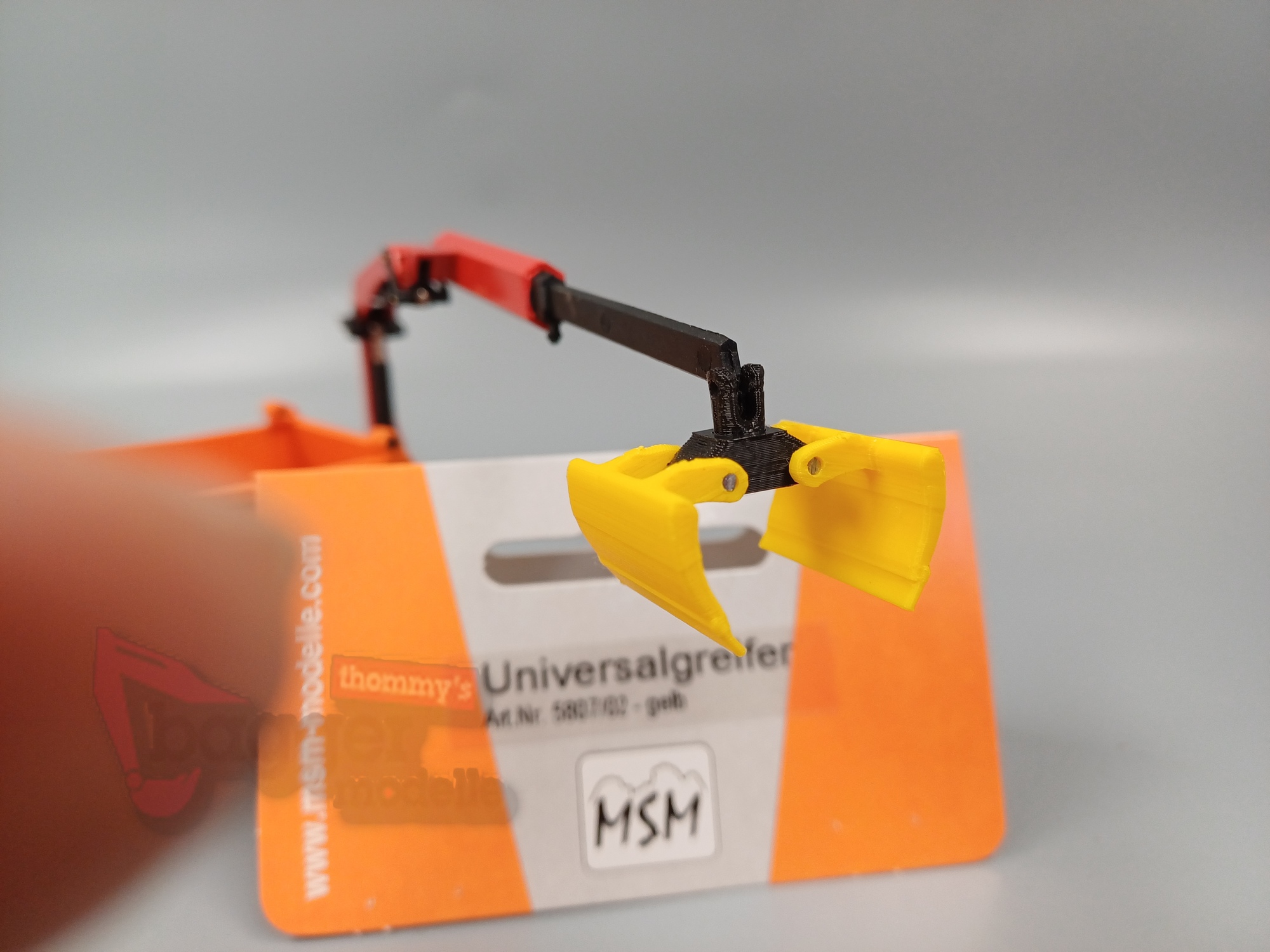 5807-2 -MSM - Universalgreifer  gelb