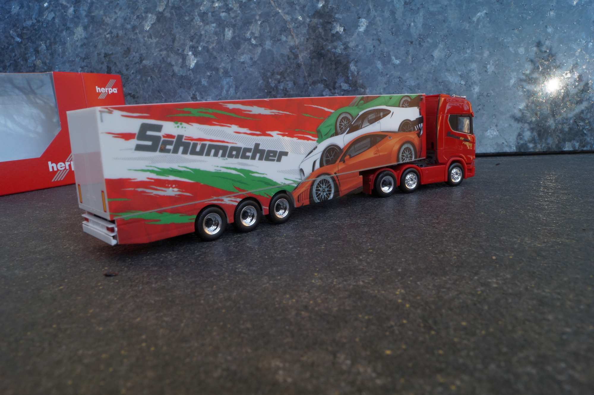 313643 - Herpa - Scania CS 20 HD 6x2 Kühlkoffer-Sattelzug „Schumacher Würselen“