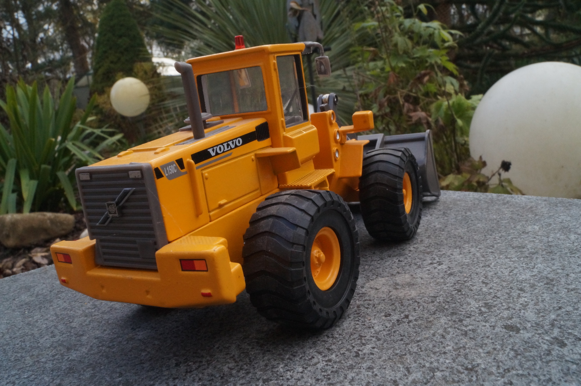 Motorart  - Volvo L 150 Radlader