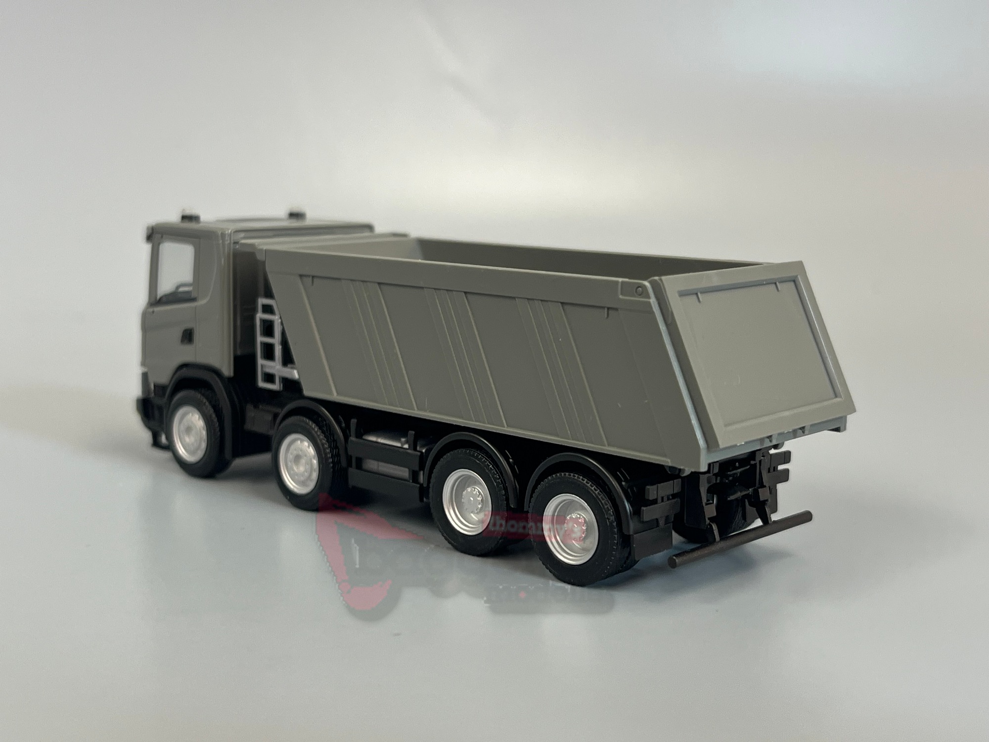 321402 -Herpa - Scania XT 17 Kipp-LKW 4achs, grau-gelb