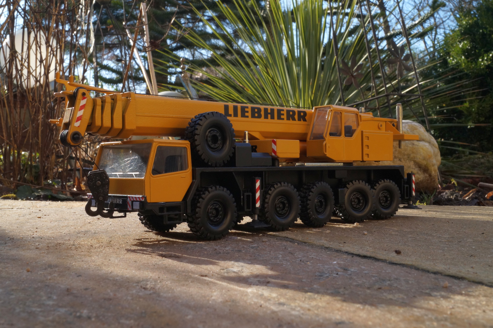Liebherr LTM 5achs Mobilkran  sehr schwer!!