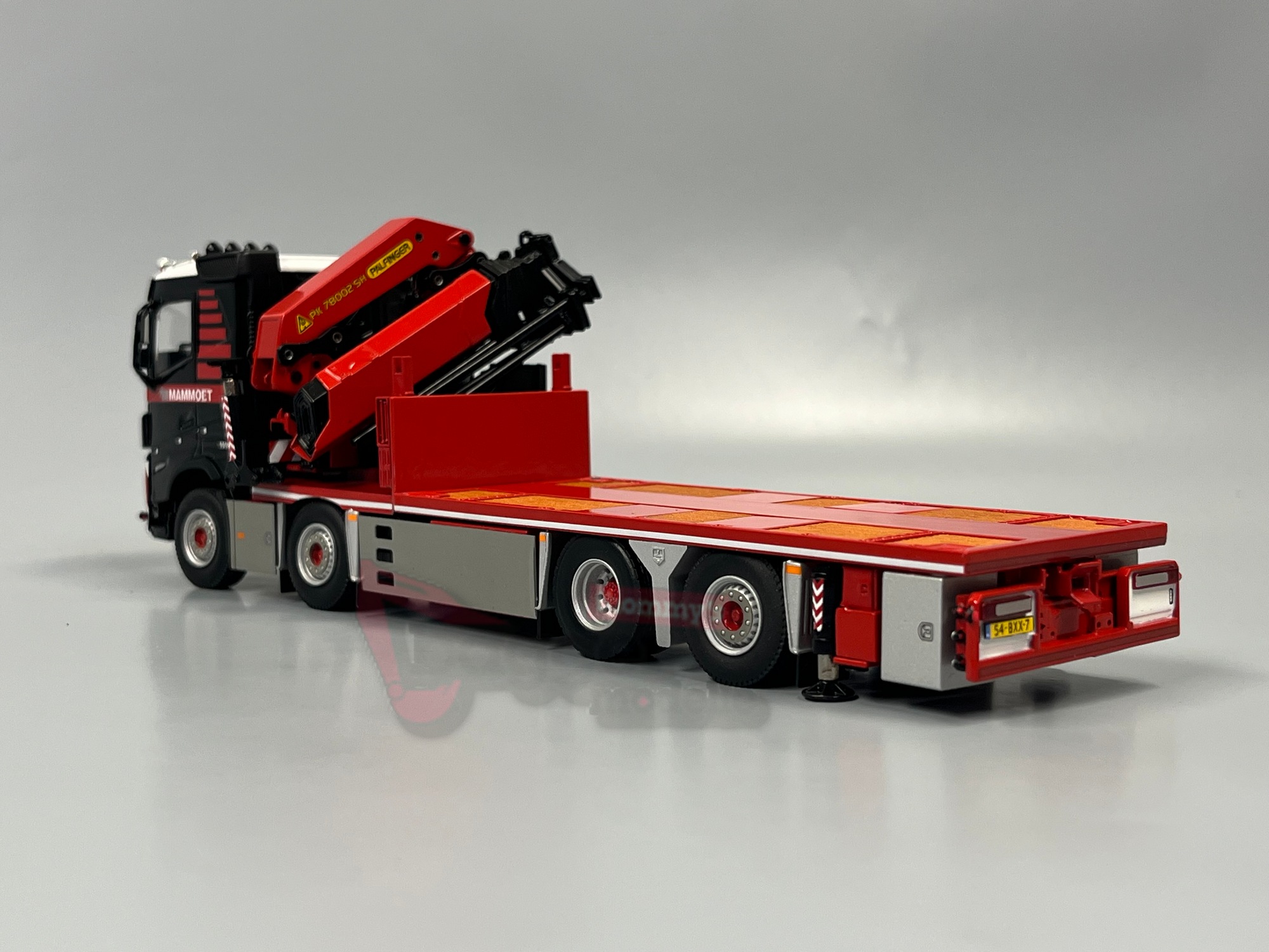 410323 -WSI - VOLVO FH 5 Schlafkabine Pritschenwagen 8x2 Nachlaufachse mit Palfinger PK 78002 SH + JIB "Mammoet"