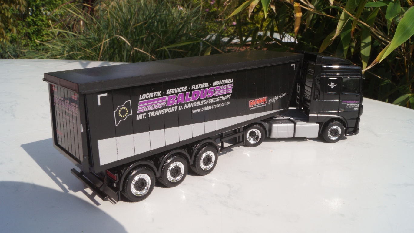 305815 - Herpa - DAF XF Euro 6 SC Stöffelliner-Sattelzug "Baldus"