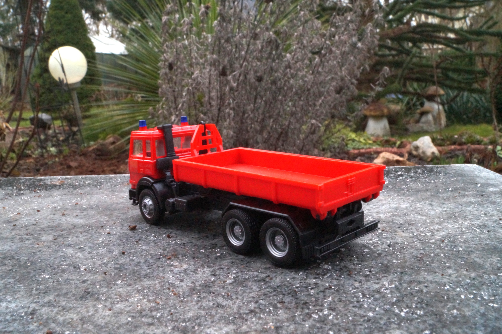 097178 - Herpa - Magirus Abrollmulden-LKW Feuerwehr