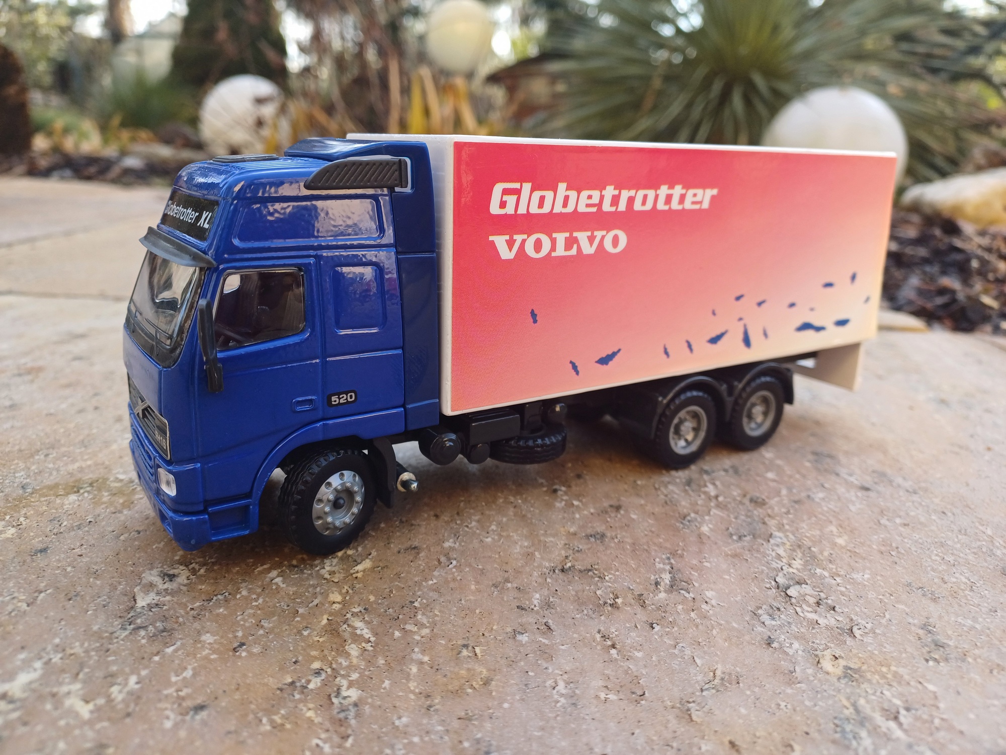 Volvo FH 16 GL XL  3achs Koffer LKW