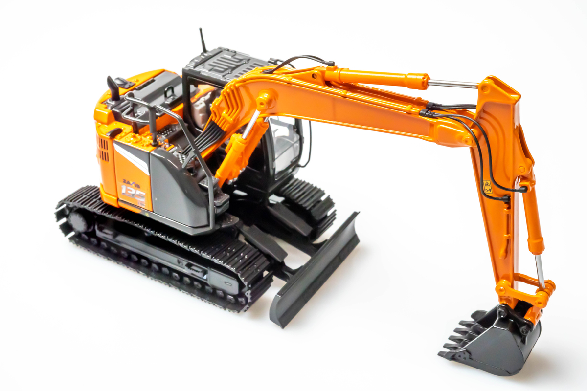30147 - Replicars - HITACHI Kurzheck-Bagger ZX135US-7