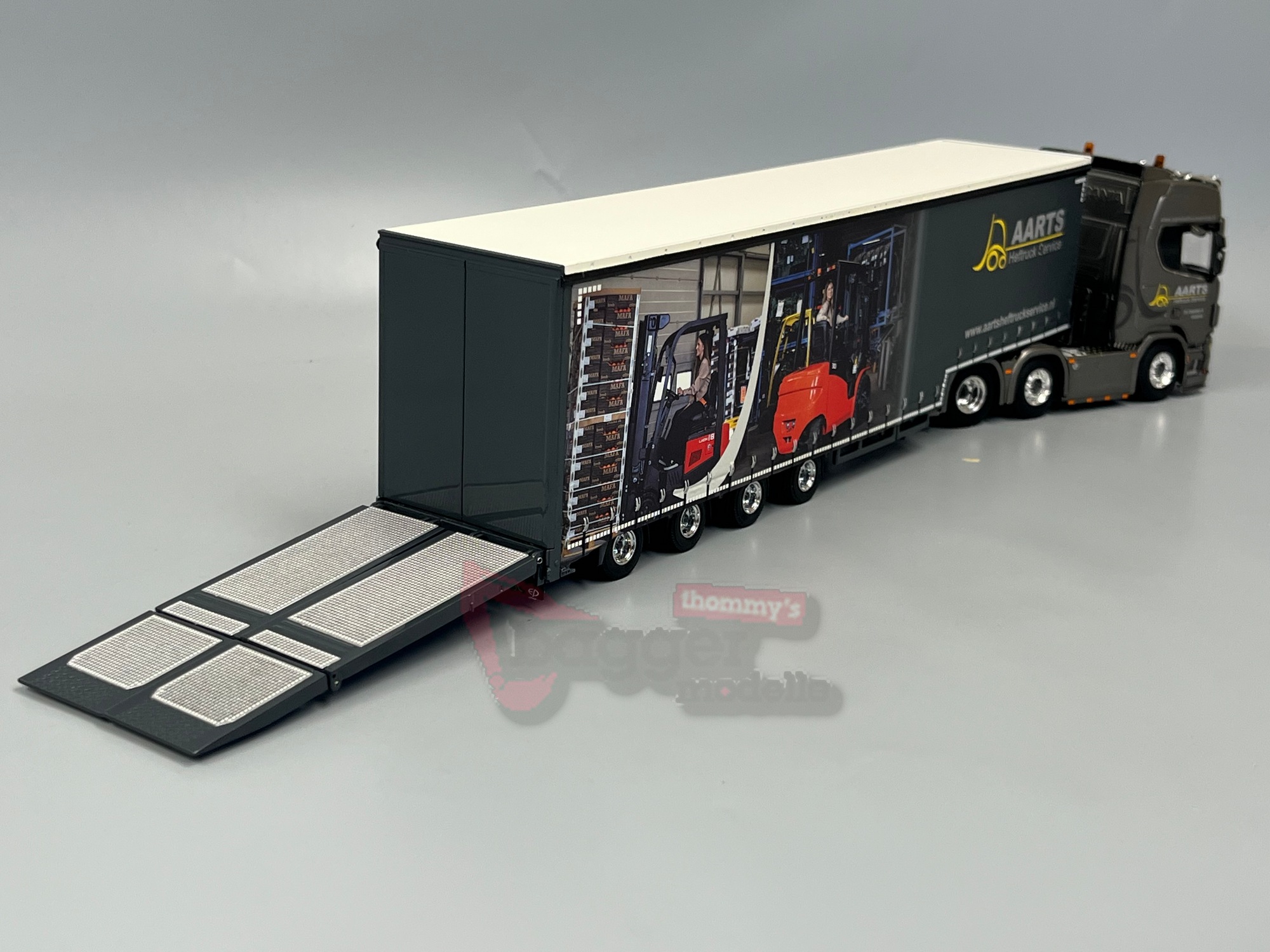 01-4908 - WSI - Scania CRR20H 6x2 mit 4achs Volumenauflieger - Aarts Heftruck Service - NL