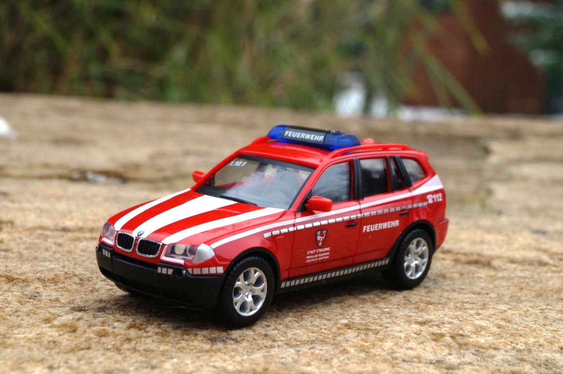 930727 - Herpa - BMW X3 ELW "Freiwillige Feuerwehr Straubing"