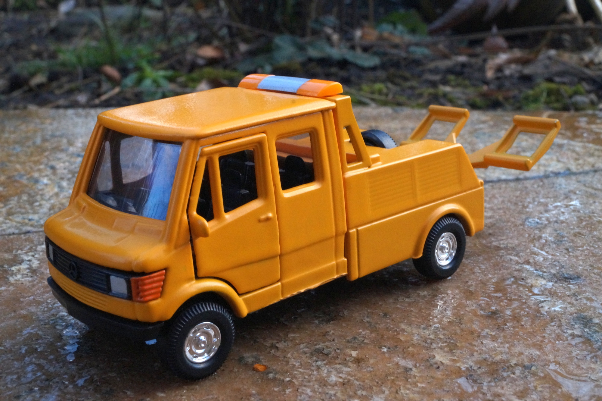 Mercedes Benz 71  Abschleppfahrzeug