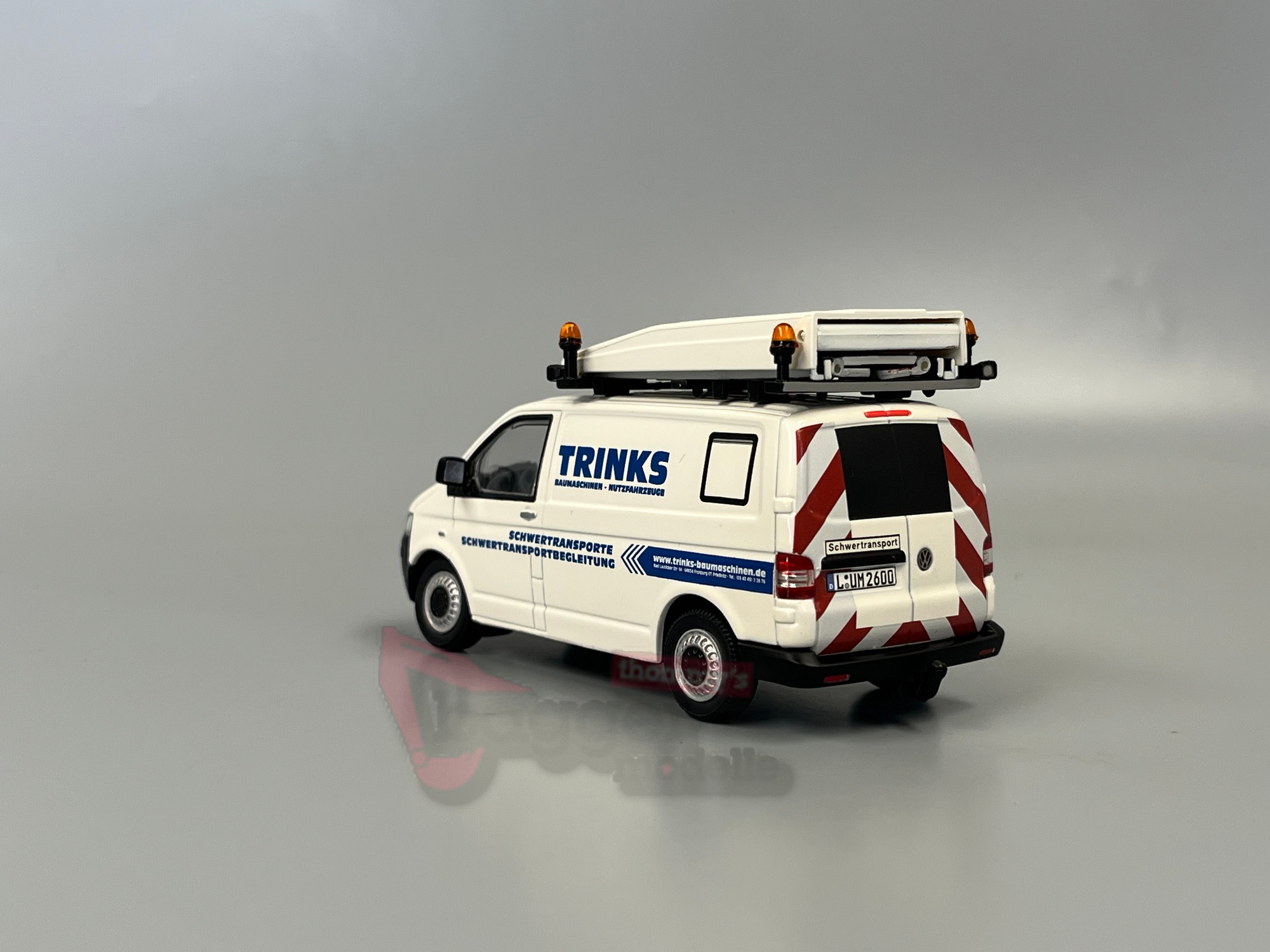 01-4978 - WSI - Volkswagen VW BF3 Transporter Begleitfahrzeug "Trinks"