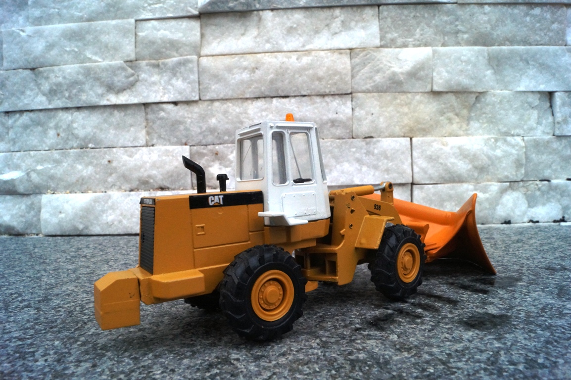 CAT 936 Radlader mit Schneeräumgerät /Umbau/