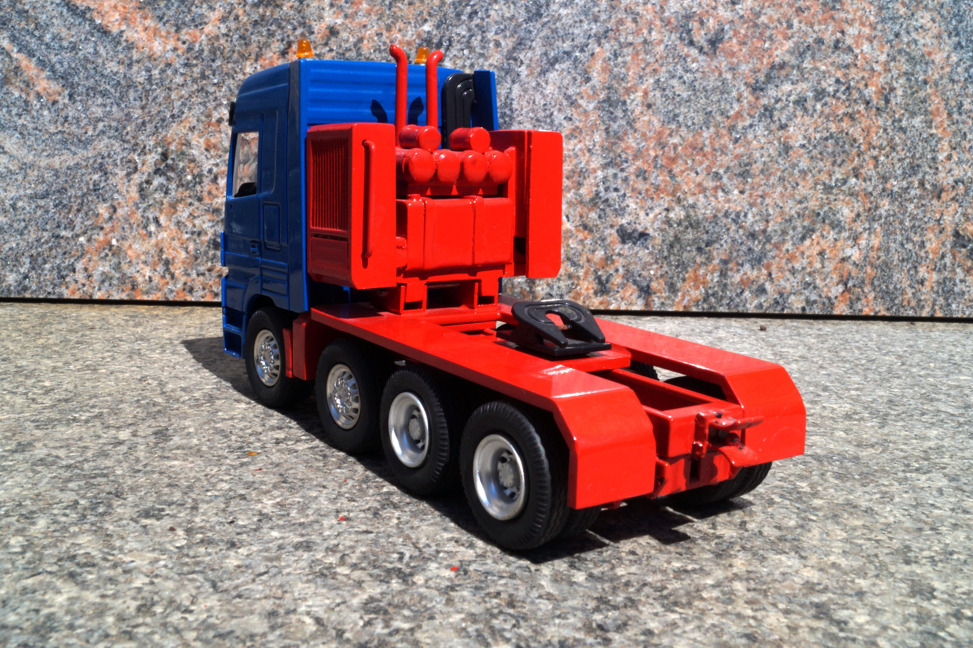 Mercedes Benz Actros  4achs Schwerlastzugmaschine