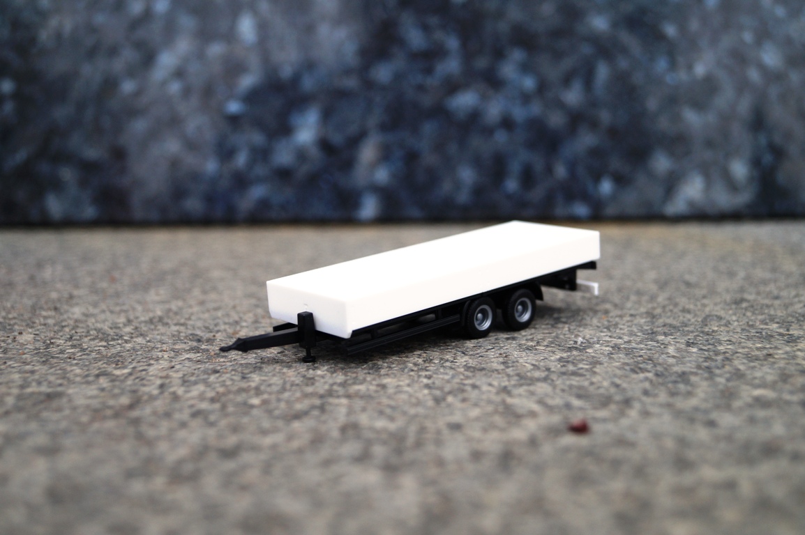 076920 - Herpa - LKW-Tieflade-Tandemanhänger, weiß
