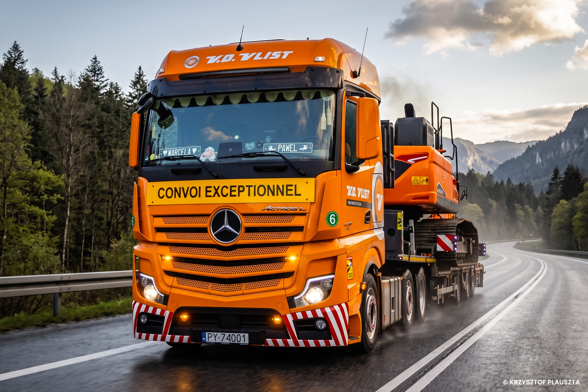32-0298 - IMC - Mercedes-Benz Actros 6x2 mit 3achs MCOS Tieflader - Van der Vlist - PL
