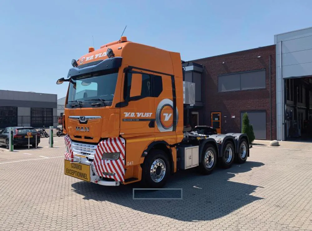91633 - Tekno - MAN TGX GX 8x4 Schwerlastzugmaschine - Van der Vlist - NL