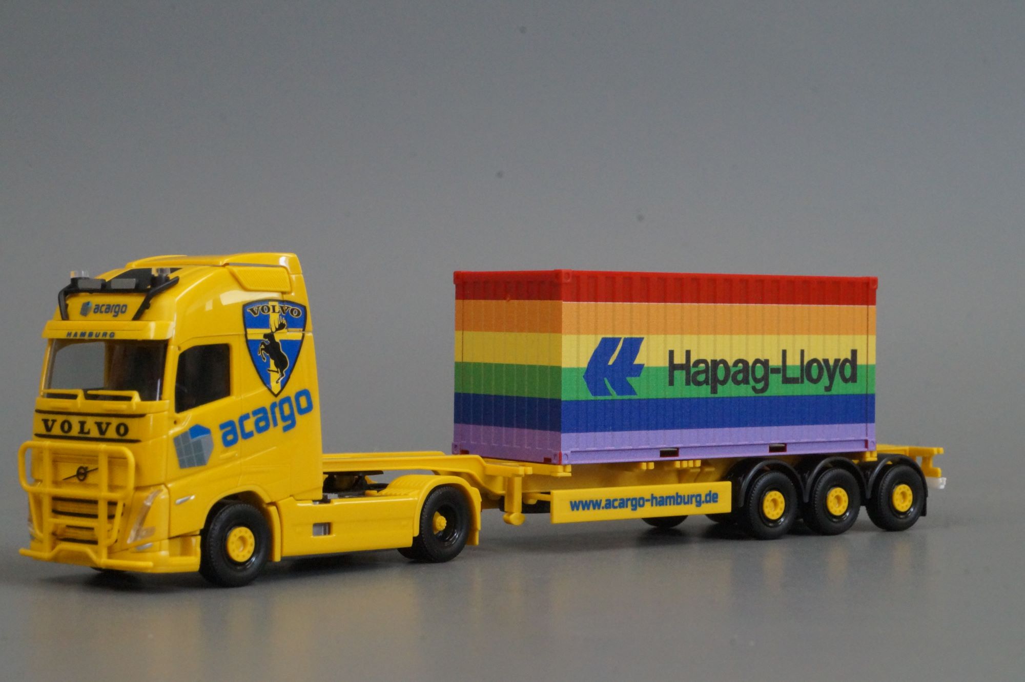 317436 - Herpa  - Volvo FH Gl. XL 2020 Container-Sattelzug "acargo/Hapag Lloyd"