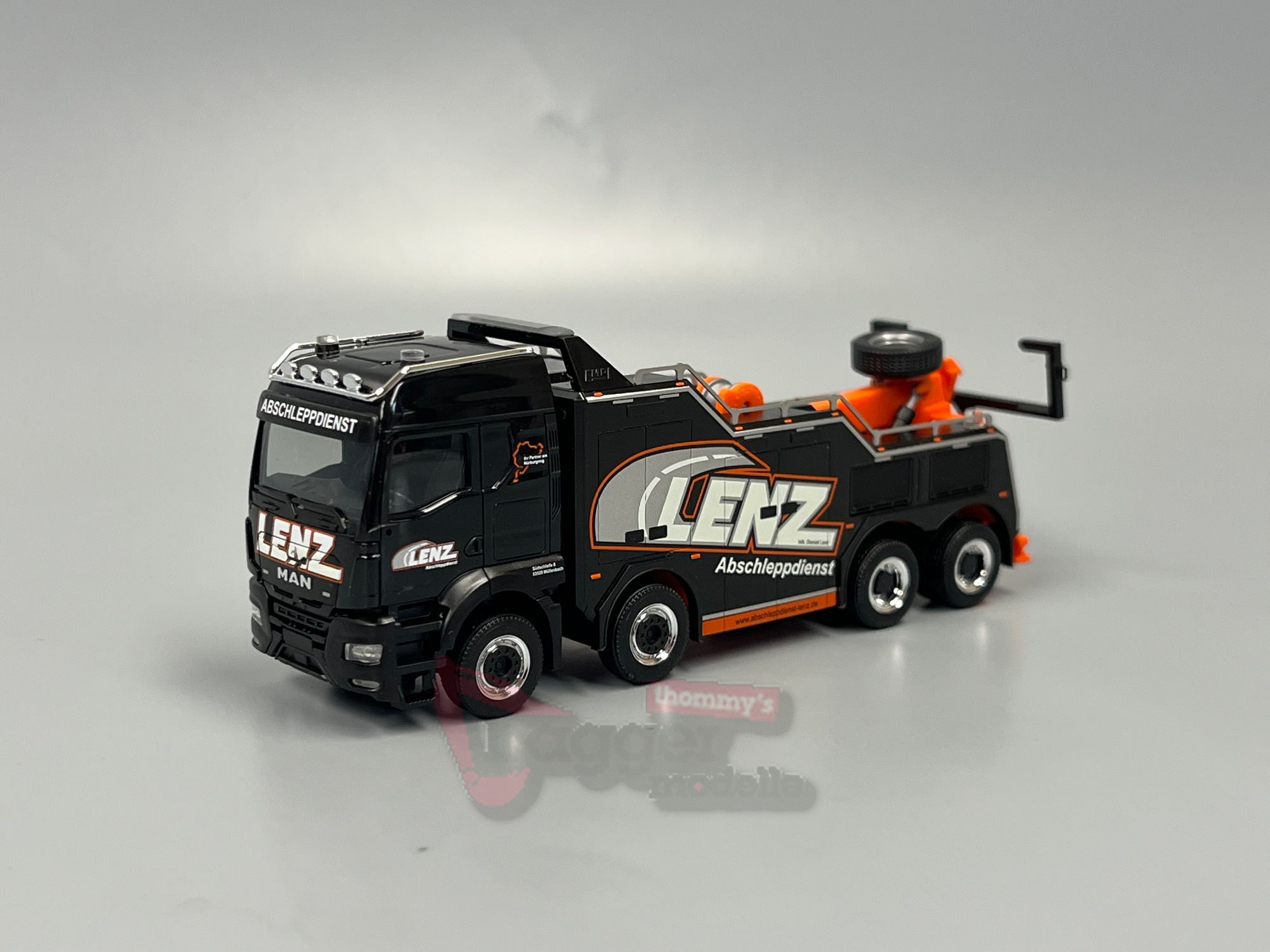 320634 - Herpa- MAN TGS TM Empl Bison Bergefahrzeug "Lenz"
