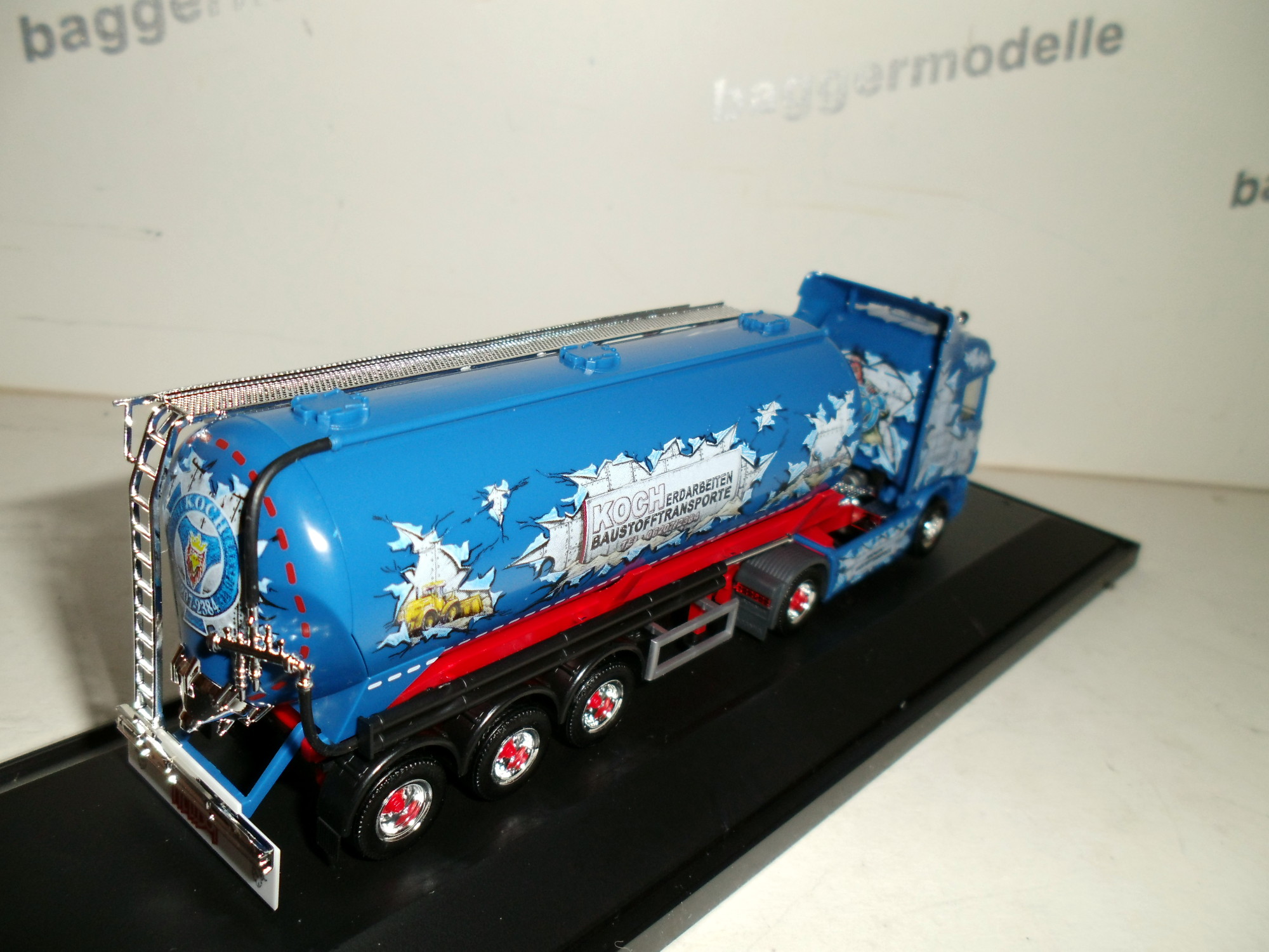 131491 - Herpa -Scania R09 Highline Silo Sattelzug" Koch Erdarbeiten"