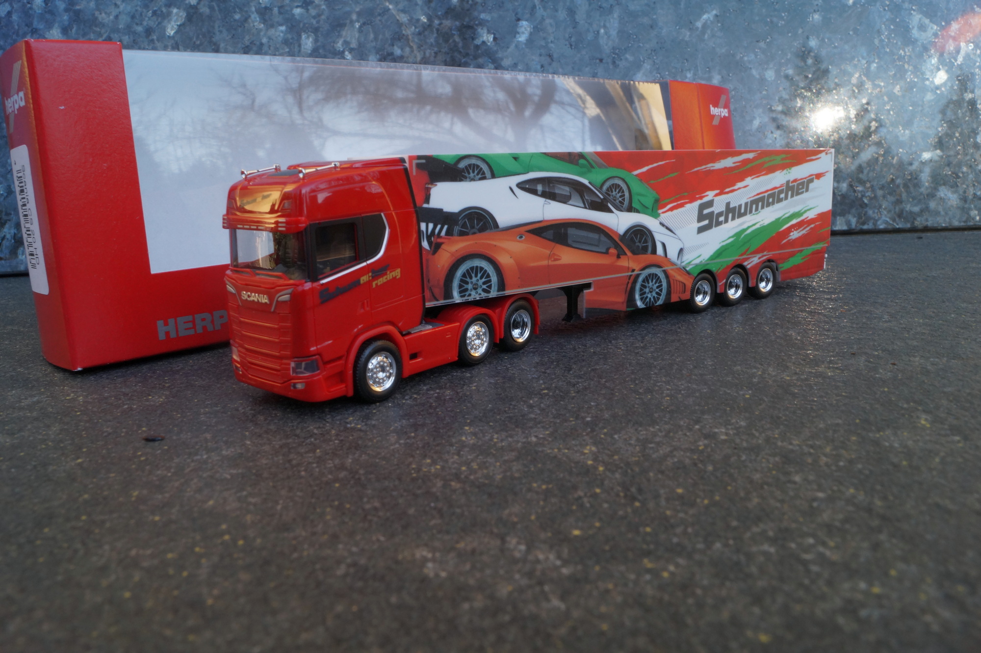 313643 - Herpa - Scania CS 20 HD 6x2 Kühlkoffer-Sattelzug „Schumacher Würselen“