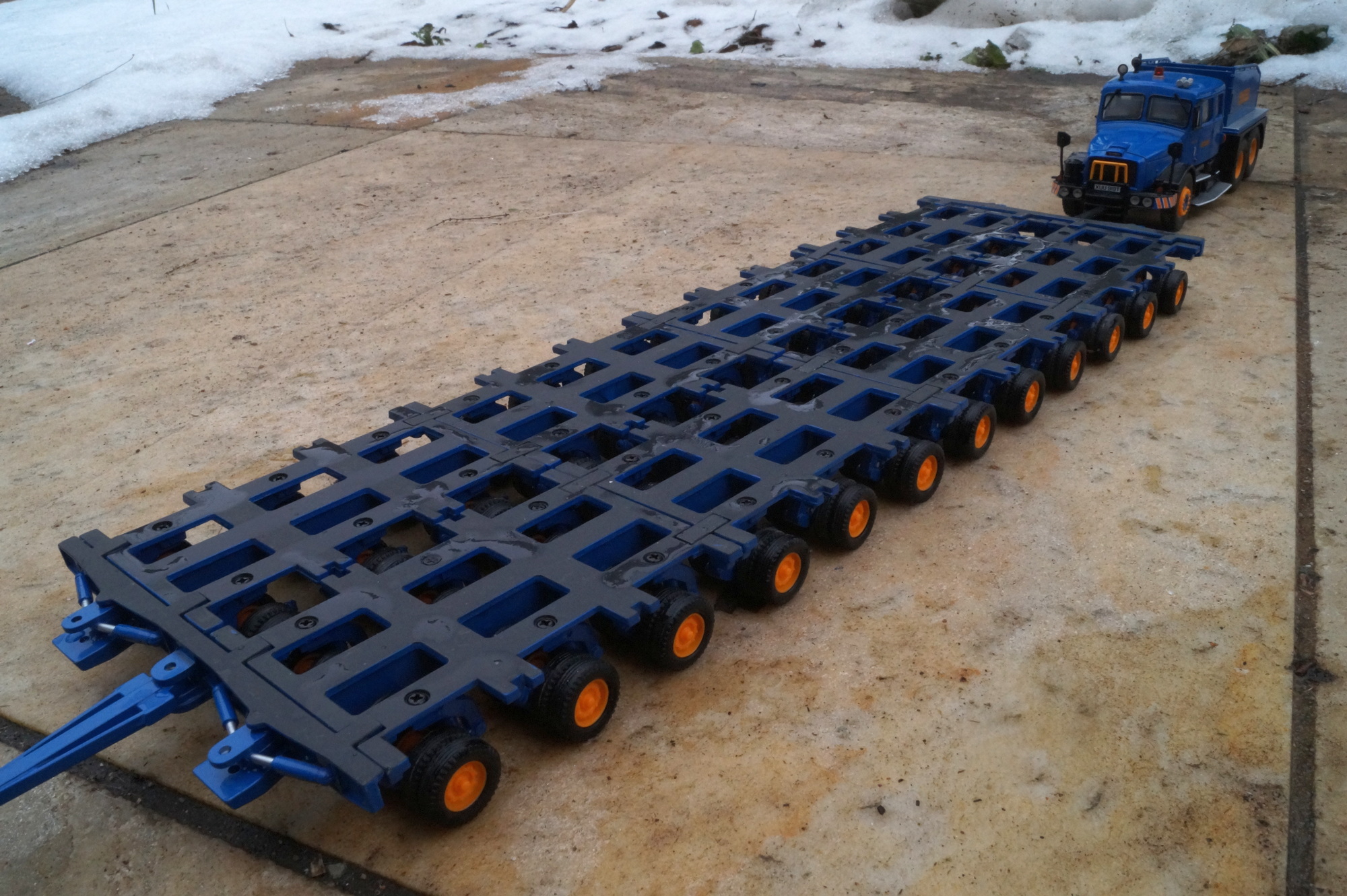 Contractor M9530 2x mit Moduletrailer "Pickfords"