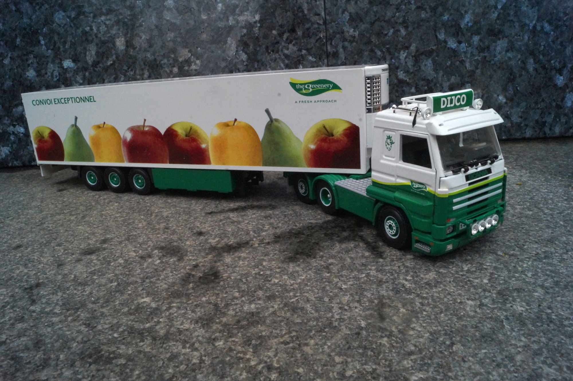 Scania 3achs mit 3achs Kühlauflieger" DIJO"