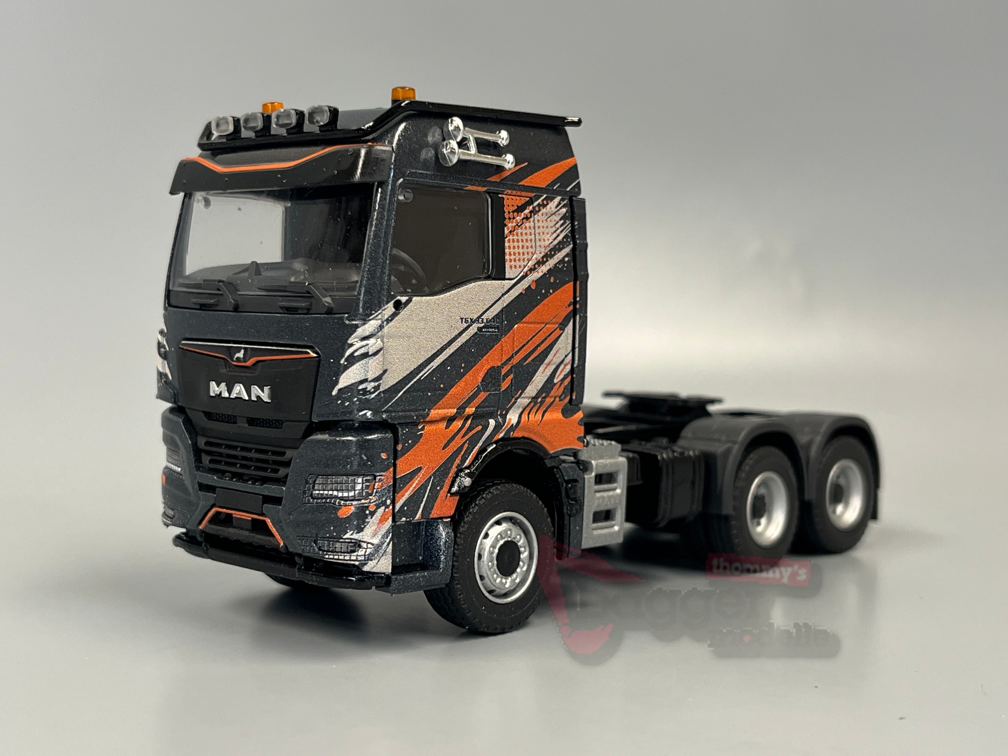 8005-1 -Conrad -MAN TGX GM 33.640 Schwerlast-Sattelzugmaschine
