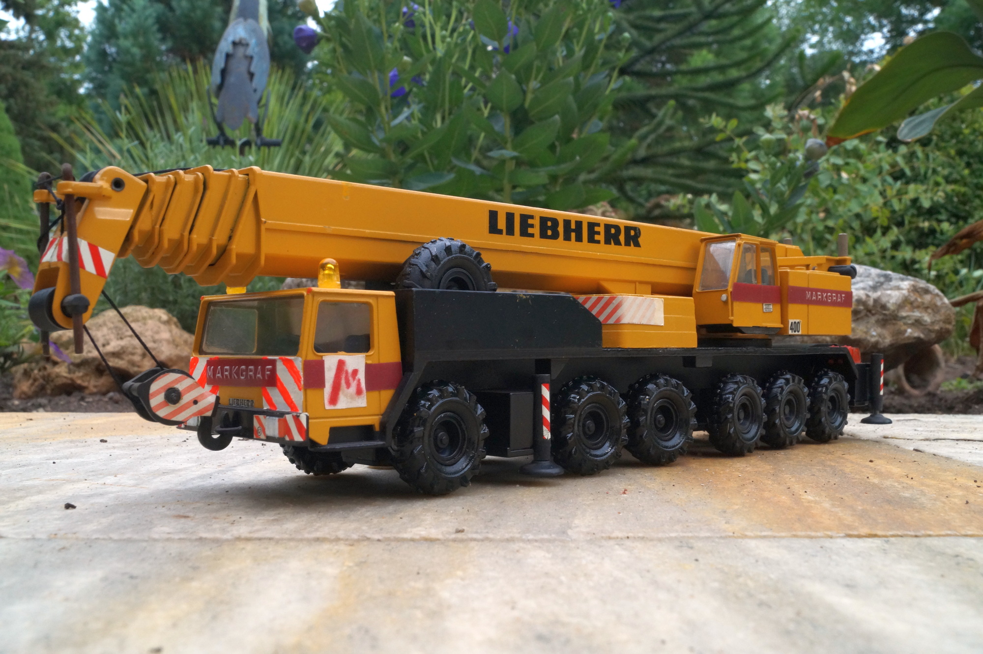 Liebherr LTM 1090 Mobilkran "Markgraf"